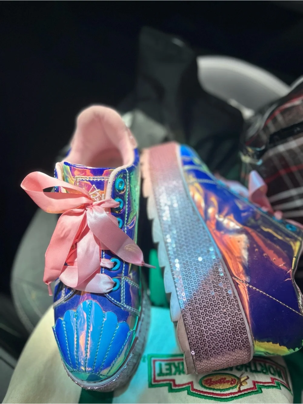 YRU Lala Mermaid Platform Sneakers in Iridescent Pink
